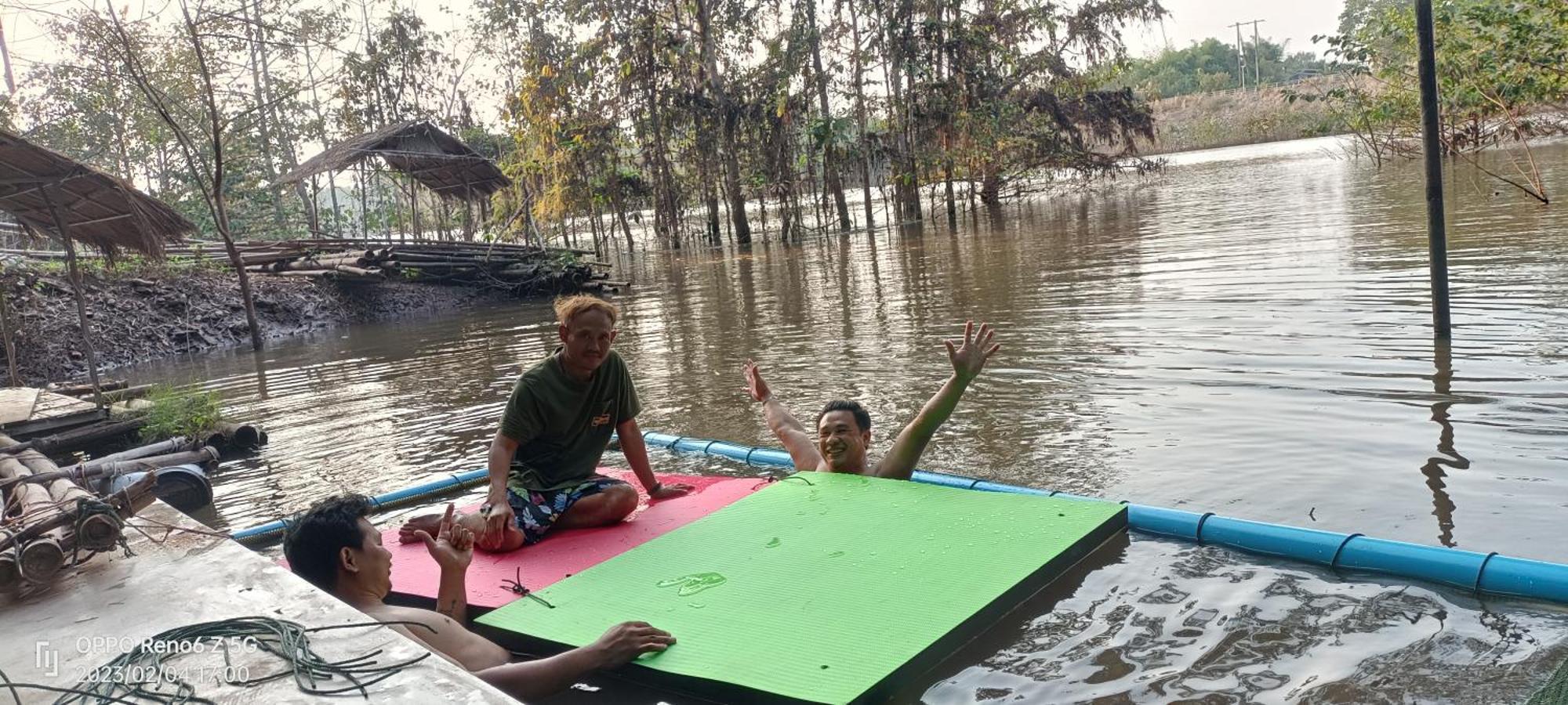 เฮือนน้ำน่าน House By The River Nan Утрадит Екстериор снимка